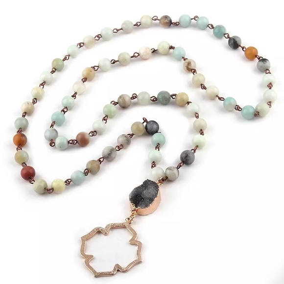 Boho Amazonite Druzy Gold Quatrefoil Necklace - Picture 2 of 6